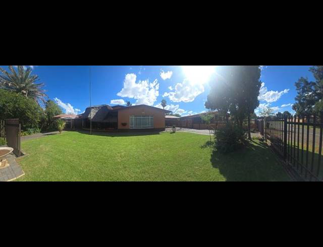 3 BEDROOM HOUSE FOR SALE IN ROTHDENE